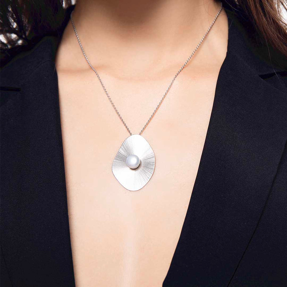 
                  
                    Load image into Gallery viewer, Desert Sand Necklace
                  
                